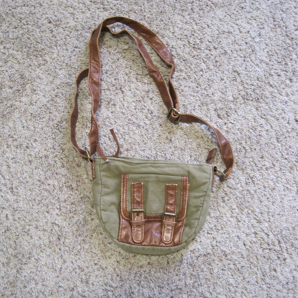Mudd shoulder bag